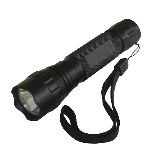 Quake Led Tactical Flashlight 